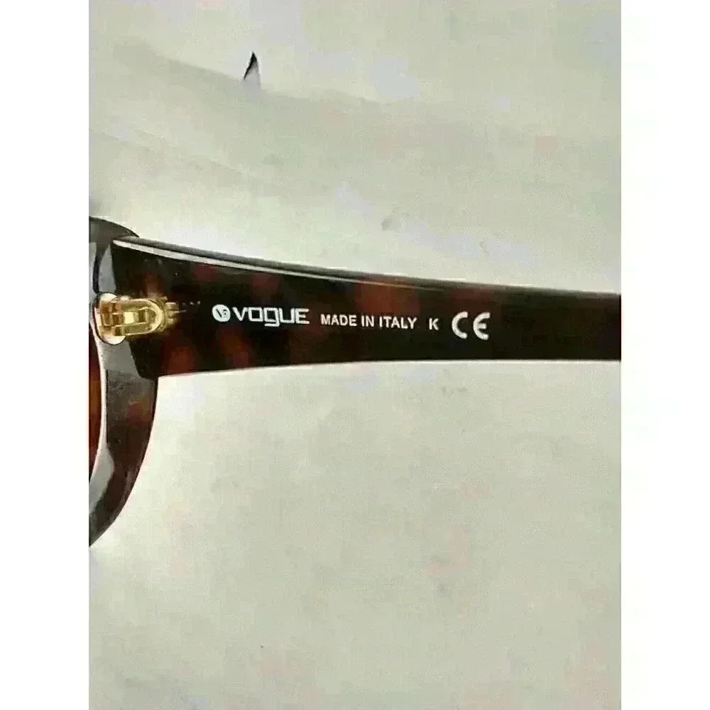 Vogue VO2726-S Butterfly Cat Eye Polarized Light Brown Color / W Case sunglasses